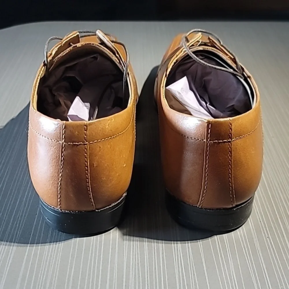 Find. Acton Derby‎ Brown Leather NWT Men's 10.
